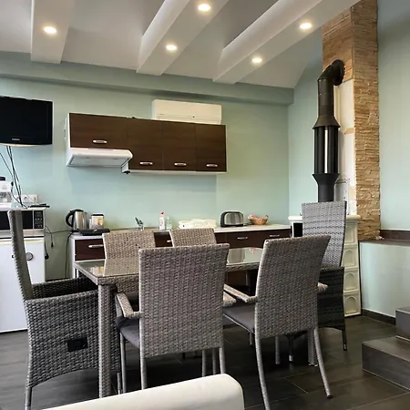 Szoegedi Apartament Badacsonytomaj